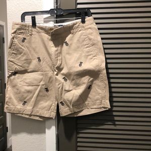 Mens 33 waist chaps pineapple shorts